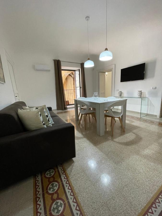 Dimora Sant Agostino Luxury Maximum Theater Apartment Palermo Ngoại thất bức ảnh